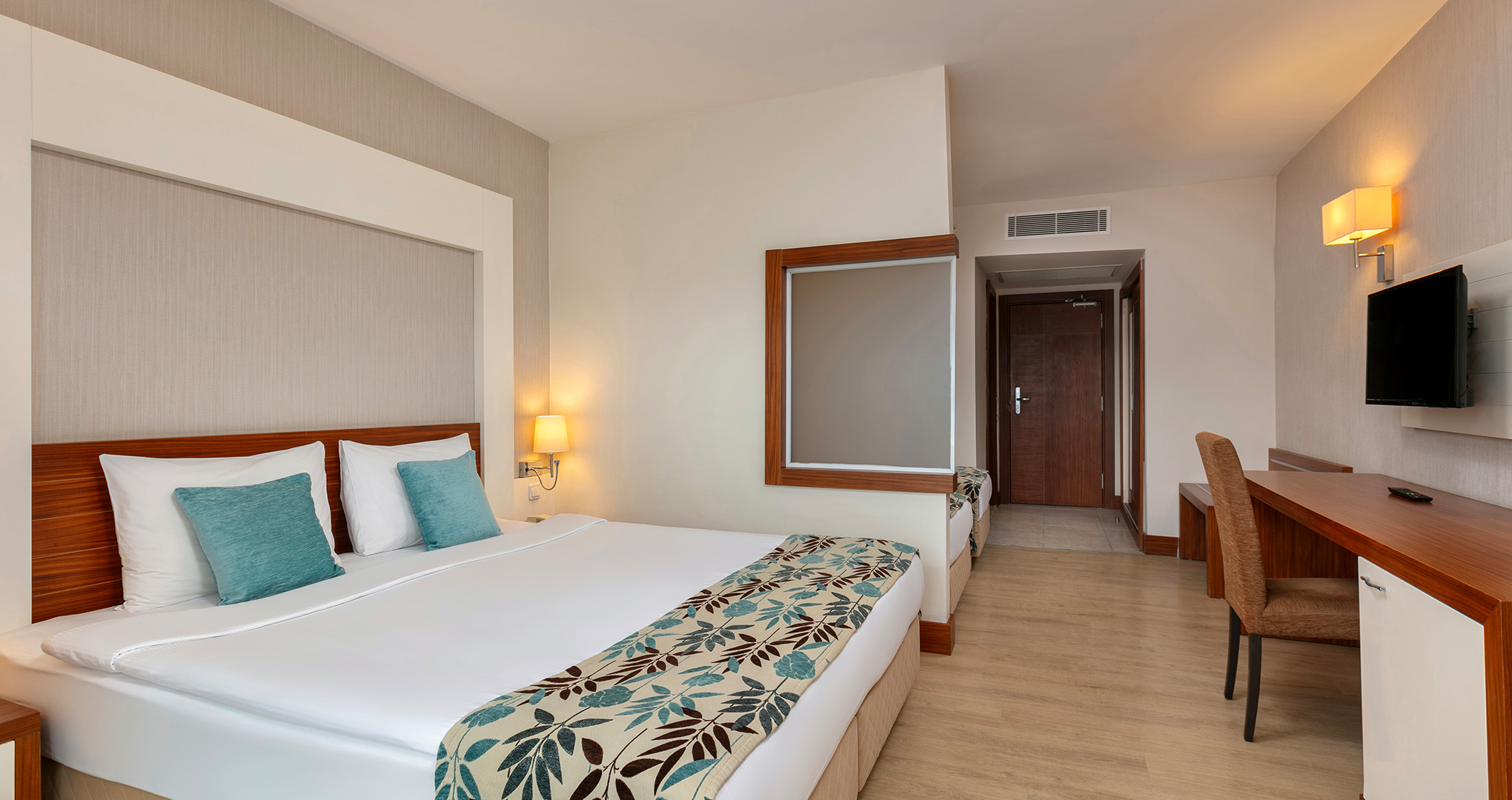 greenwood-kemer-resorts-konaklama-junior-family-room-galeri-1.jpg