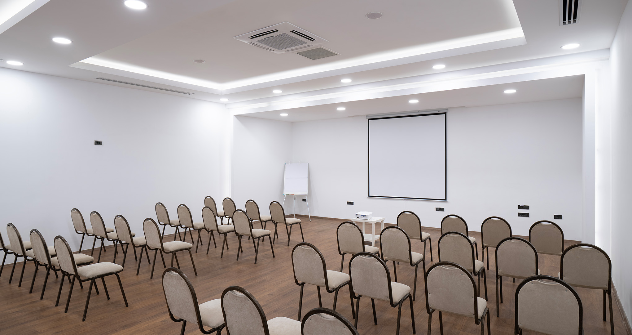 uniparkhotelgrennwood-mainpage-galeri-1.jpg