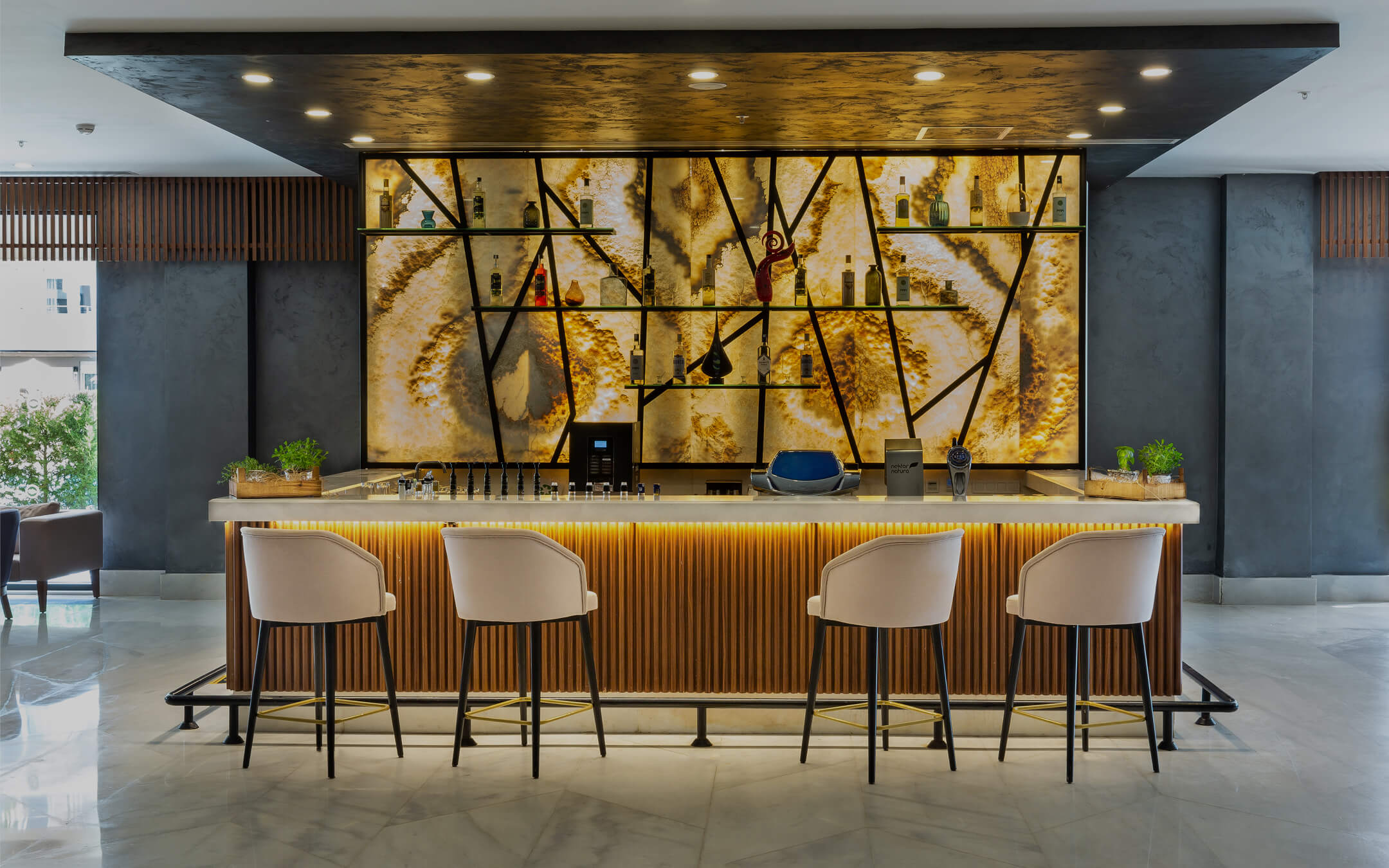 Lobby Bar