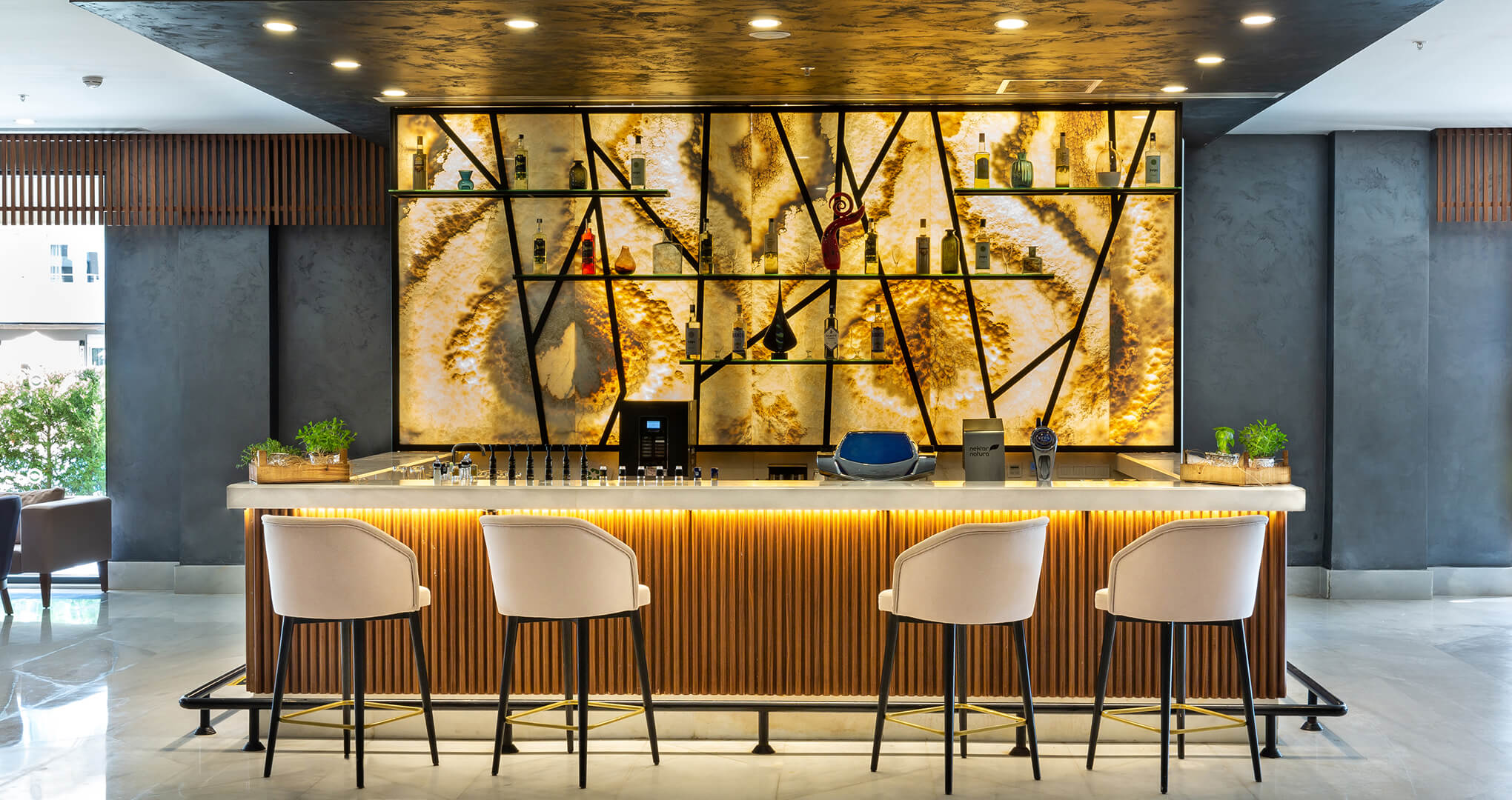 greenwood-suites-lobby-bar-galeri.jpg